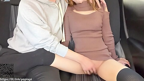 Video]sex In The Car After The Ferris Wheel Date! Japanese/amateur/masturbation/squirting - Teaser Video